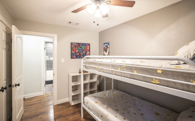 Tonkawa Terrace 4 Bedroom Home