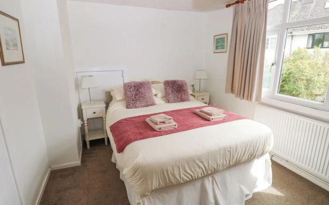 Ewenny Cottage