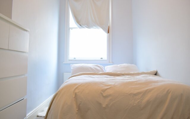 Kensington 2 Bedroom Flat