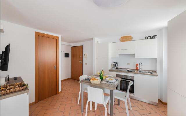La Limonaia 2 Apartment by Wonderful Italy