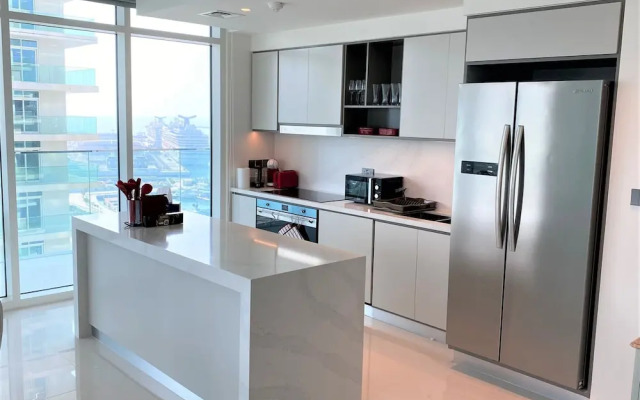 Luxury Seaview With Balcony Sunrisebay Marina