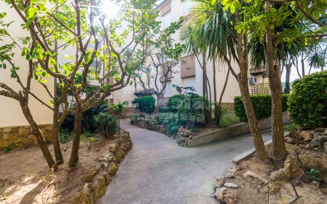 Tz-1 Calella DE Palafrugell 3 PAX