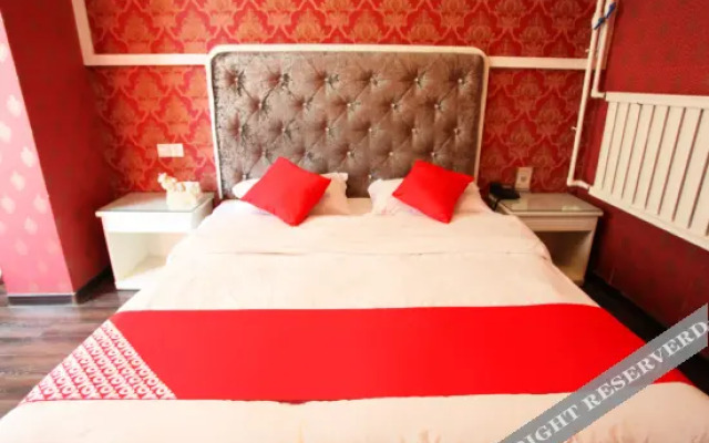 Yian Hotel (Zhuji Datang store)