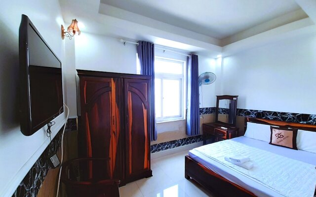 Do Gia Hotel