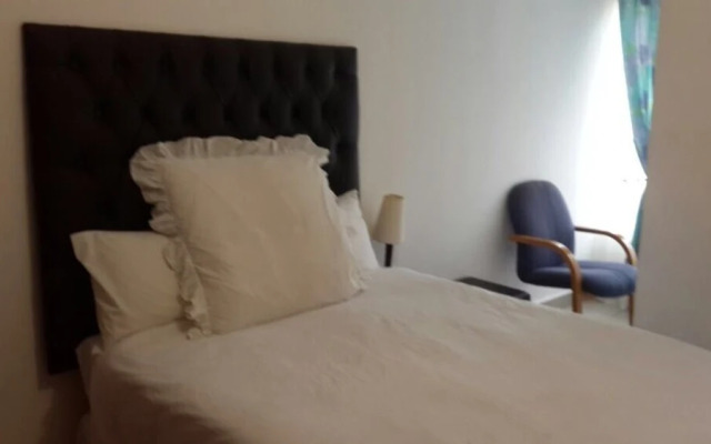 Bogadi B&B