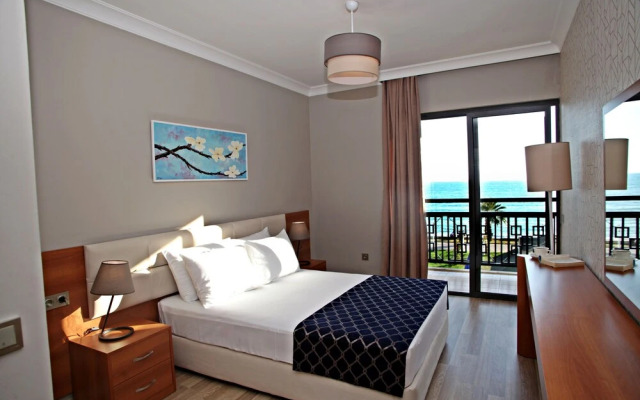 Uras Beach Hotel