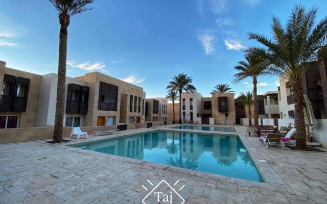 Taj Home, serenity view,2bedrooms apartment Scarab