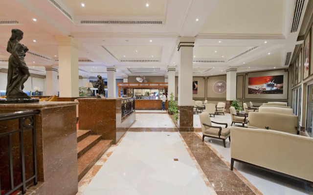 Seven Seas Hotel Blue