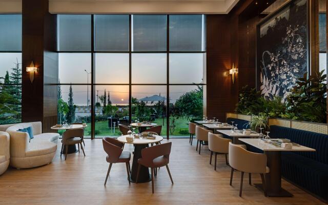 DoubleTree by Hilton Hotel Van