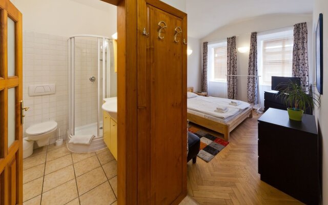 Charles Bridge Hostel and Apartments