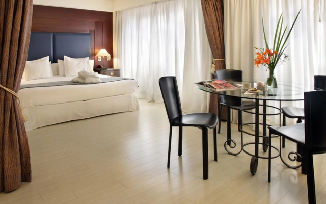 Dolmen Hotel