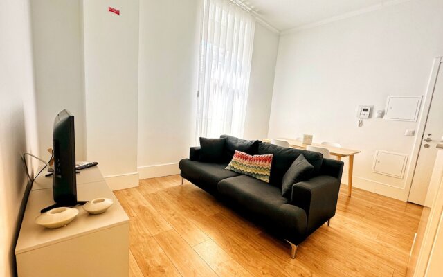 Vibrant Porto Apartments-Heroismo Metro