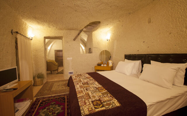 Ortahisar Cave Hotel