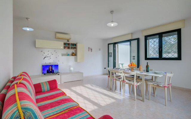 Villa Scianuli 250 meters from the sea