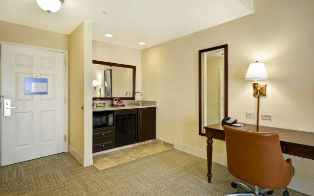 Hampton Inn & Suites Savannah Historic District