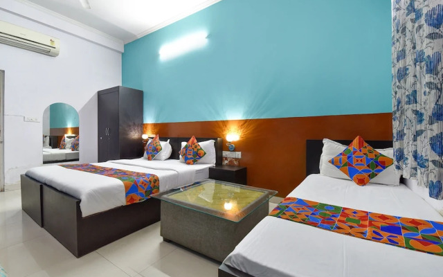 FabHotel Green Vista Malviya Nagar