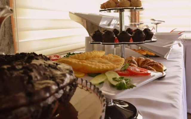 MAVi HOTEL