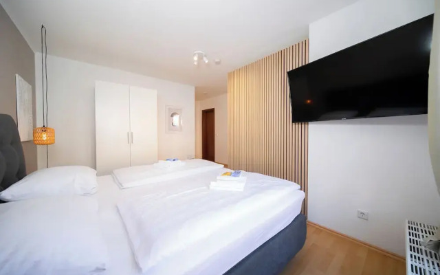 Favorite Stays - Neuss Furth