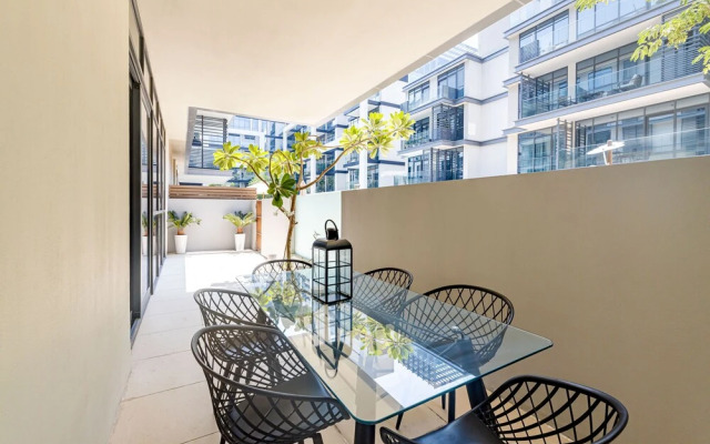 2BR City Walk B9 With Direct Pool Access