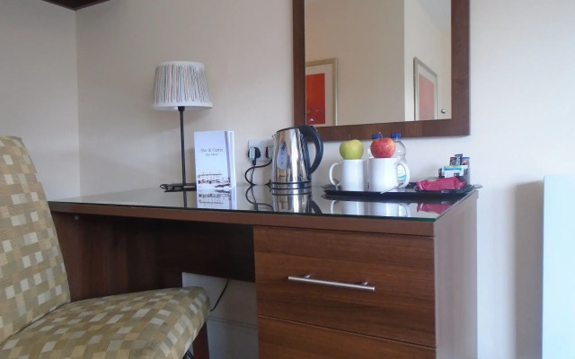Danebury Hotel