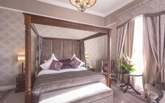 Manor House Country Hotel