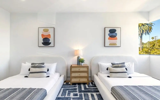 The Penmar Retreat - Luxurious Resort-style Oasis
