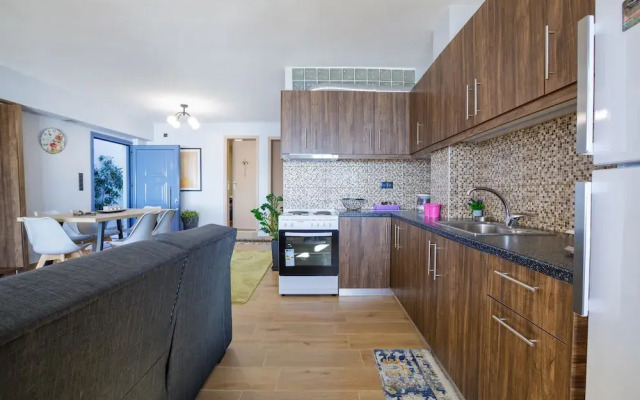 Maritinas Stone Apartment On The Beach