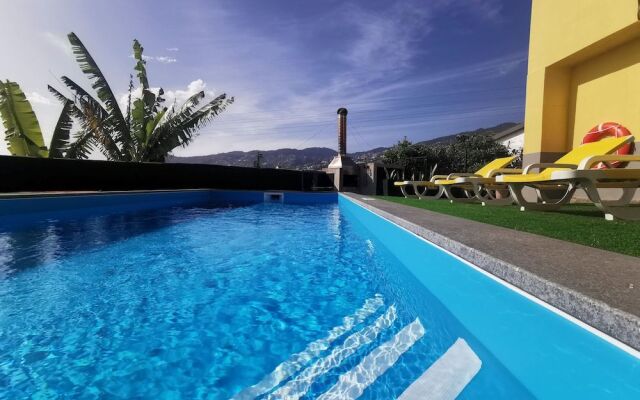 Apartments with Pool in Funchal