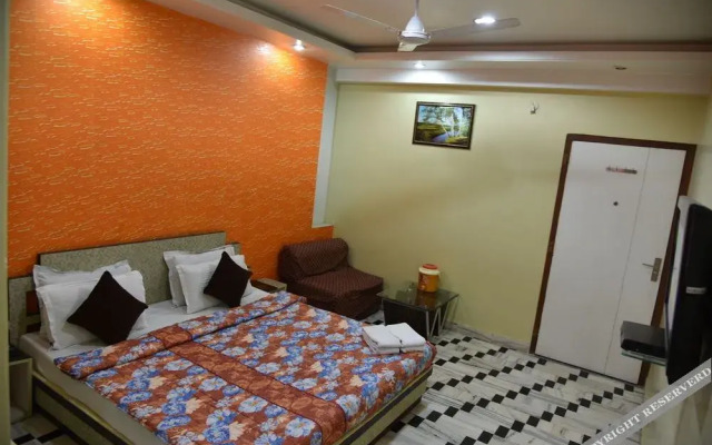 OYO 3950 Hotel Hayat Rabbani