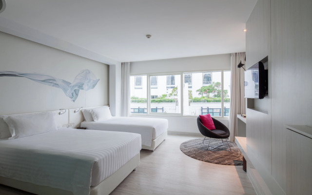 Centara Watergate Pavilion Hotel Bangkok