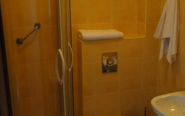 Weranda Restaurant & Rooms