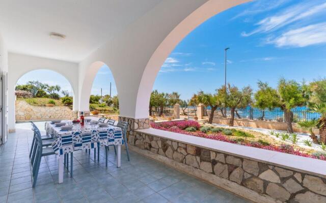 Villa Giusy by BarbarHouse