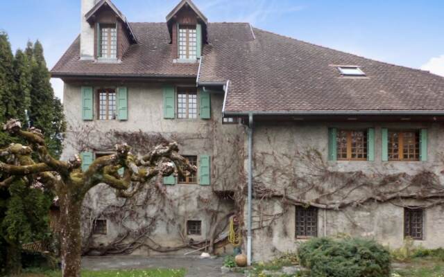 House With 5 Bedrooms in Verthier Doussard, With Wonderful Mountain Vi