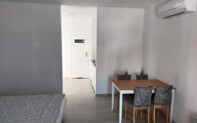 Center Warsaw Apartamenty Smolna