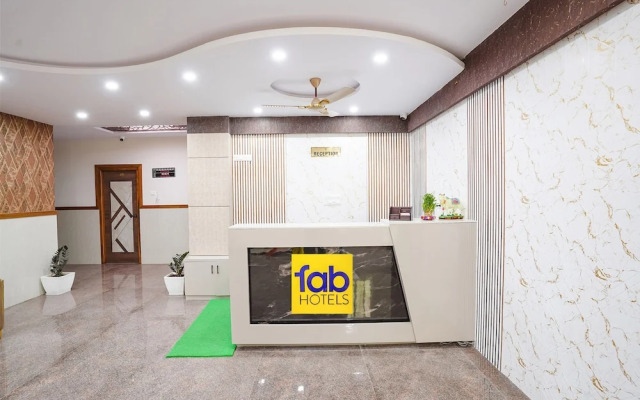 Fabhotel Platinum Palace