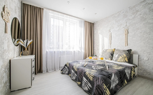 SunSet (СанСет) на улице Героя Советского Союза Аристархова