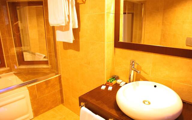 Park Polonezkoy Hotel