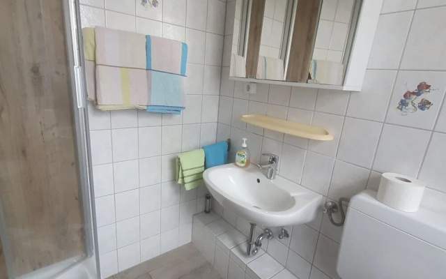 Schone Ferienwohnung mit Terrasse in Homberg