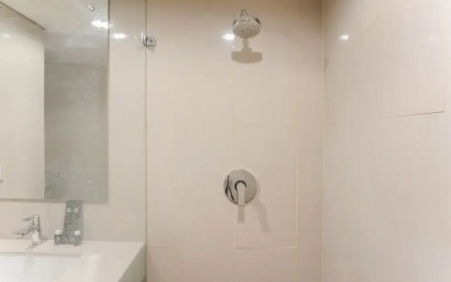 Comfortable And Nice Studio Room Apartement At H Residence