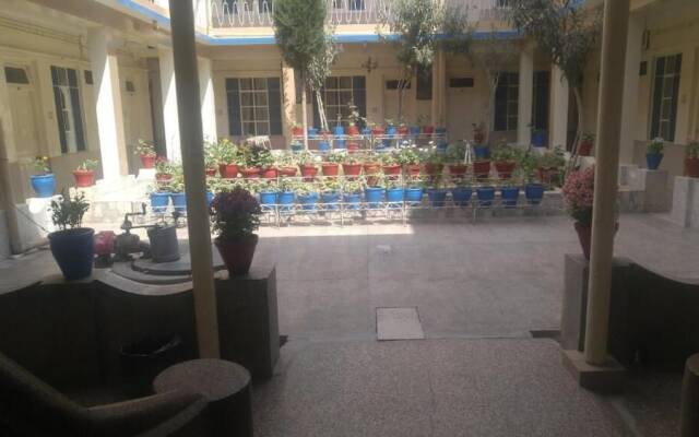 Zulfiqar Hotel
