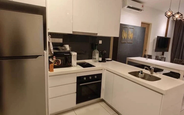 Avara Mid Valley By VP