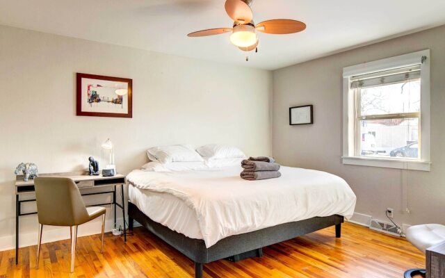 Pet-friendly Denver Home: Walk to Restaurants