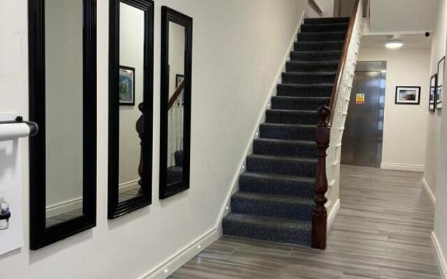 7 Heaven Apartments