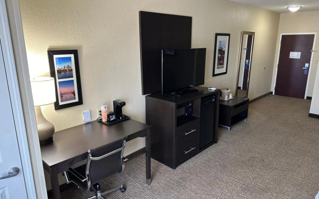 Comfort Inn & Suites North Little Rock McCain Mall