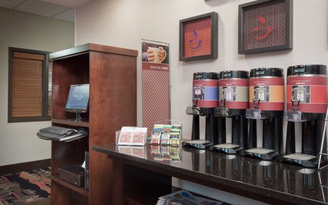 Countryside Inn and Suites