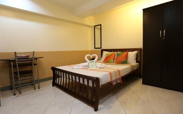 Roger's Place Hotel