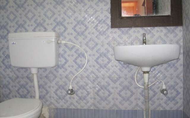 Hotel Arya Palace
