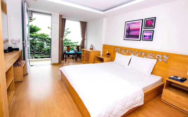 Nang Vang Hotel