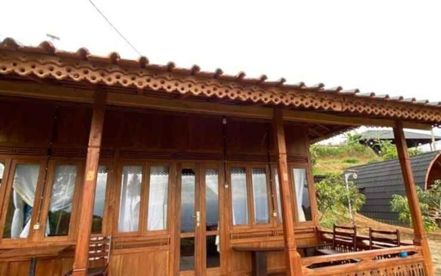 Villa Kayoe Semesta Europa