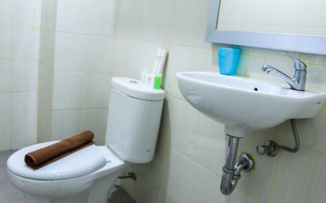 Spacious 2Br Apartment At Ayodhya Residence